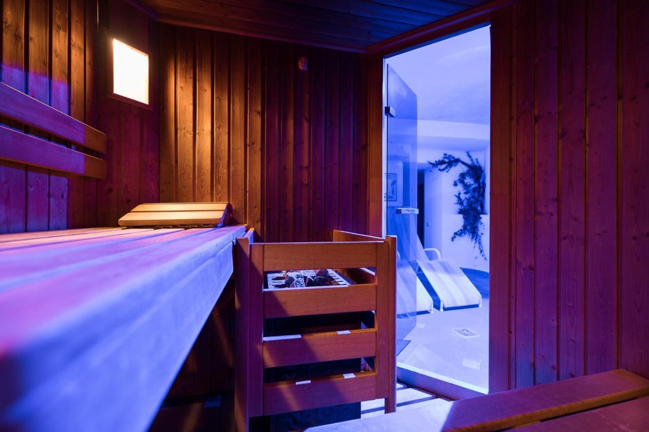 Hotel Alpenjuwel Melago ภายนอก รูปภาพ
