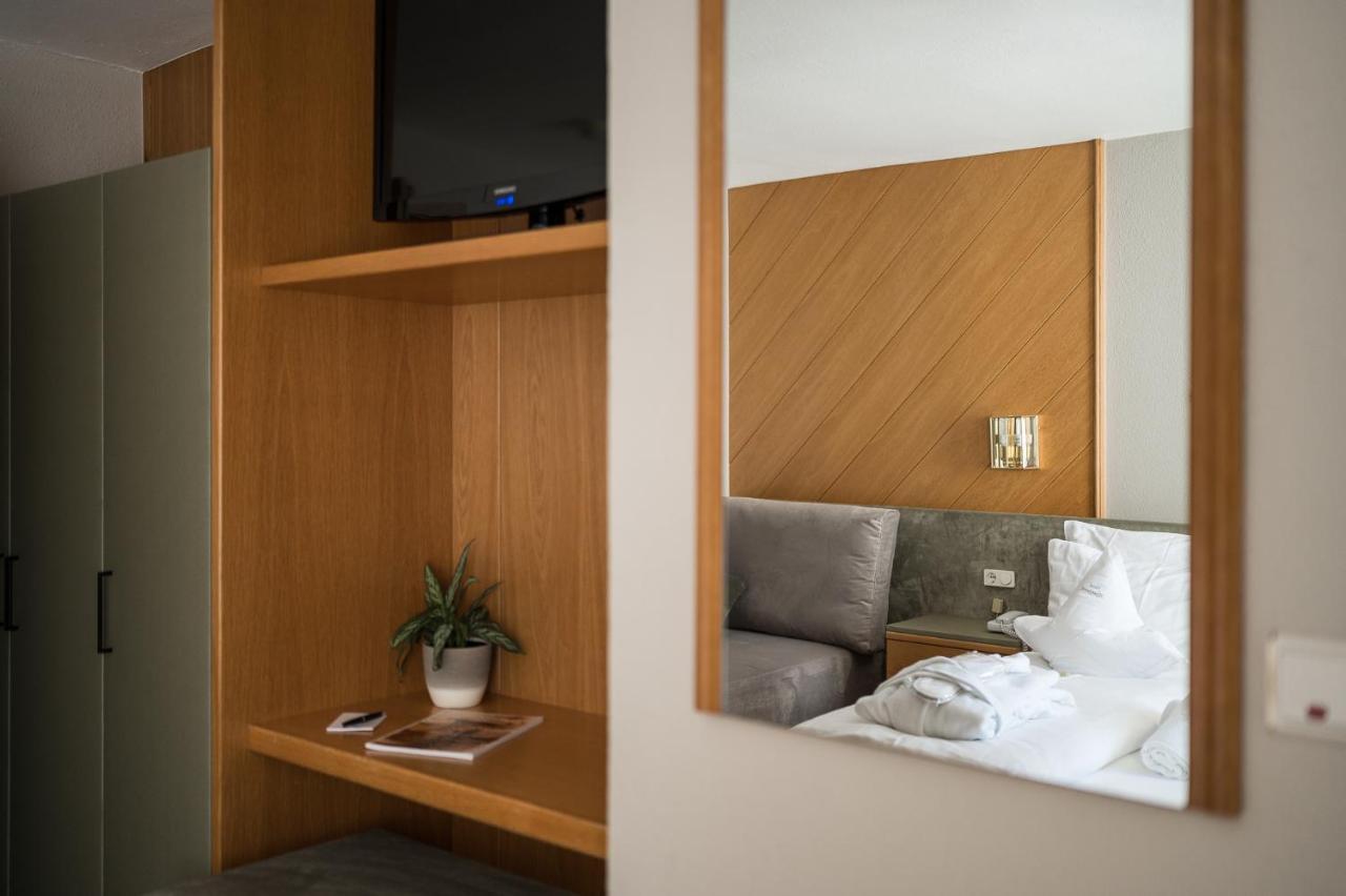 Hotel Alpenjuwel Melago ภายนอก รูปภาพ