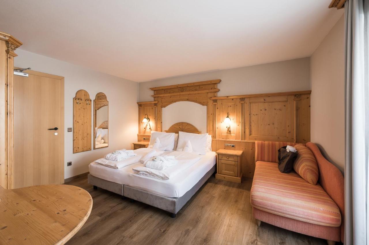 Hotel Alpenjuwel Melago ภายนอก รูปภาพ