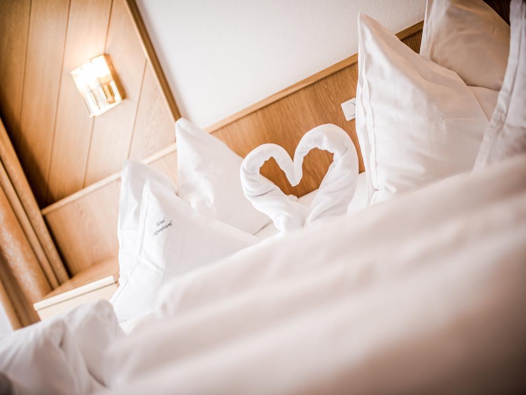 Hotel Alpenjuwel Melago ภายนอก รูปภาพ
